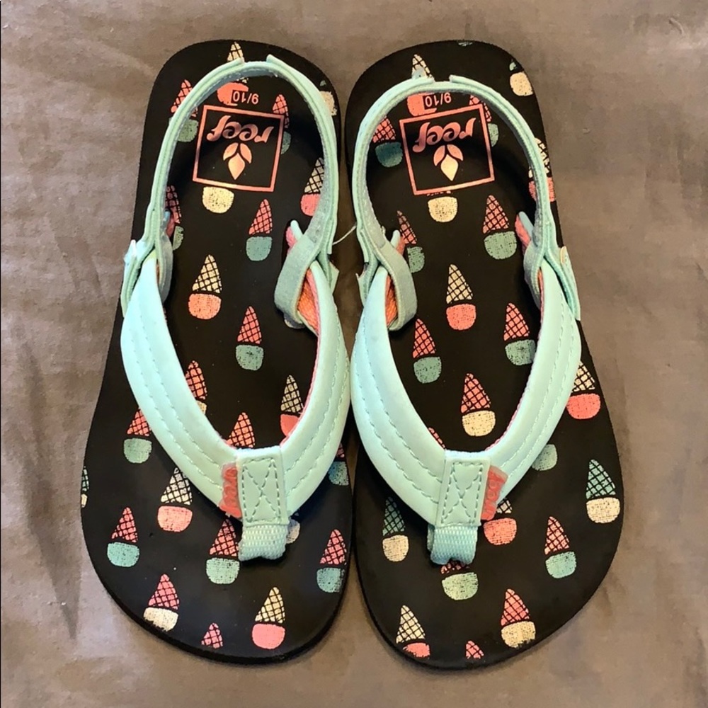 REEF Girls Flip Flops